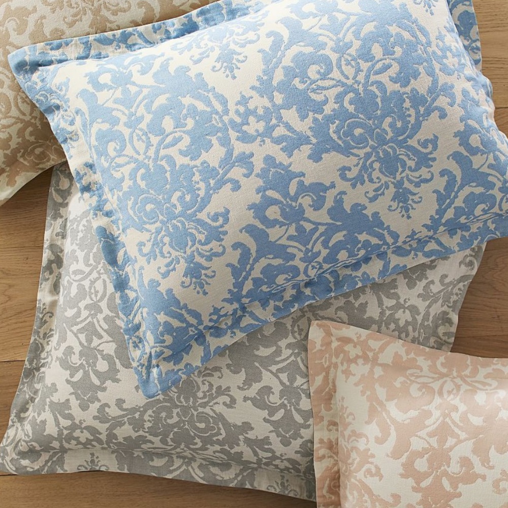 Pottery Barn NWT Jacquard Medallion Cotton Linen Sham (2)